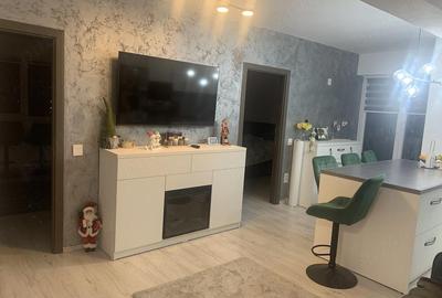 Apartament cu 3 camere decomandat în Central - 2