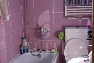 Apartament cu 3 camere semidecomandat în Central - 14