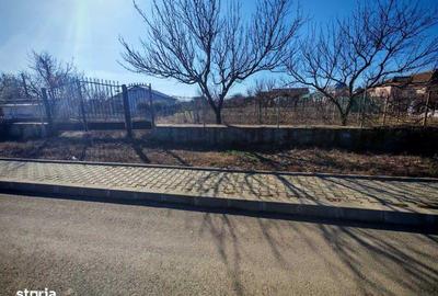 Teren de 800 mp, în Central - 4