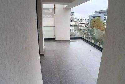 Apartament cu 3 camere în Central - 1