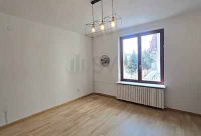 Casă individuală cu 8 camere cu Canalizare în Aviației - 6