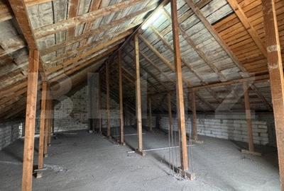 Casa de vanzare, 280 mp utili, 480 mp teren, Plaiul Vulcanesti - 17