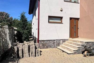 Duplex cu 4 camere cu Canalizare în Moșnița Nouă - 2