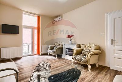 Apartament 2 camere Bd. Revolutiei, in cladire istorica - 1
