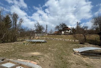 Spațiu comercial, în Petros - 4