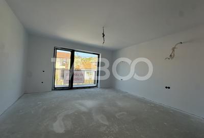 Casă individuală cu 5 camere cu Canalizare în Iris - 3