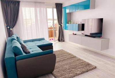 Apartament cu 2 camere decomandat, mobilat în Tractorul - 2