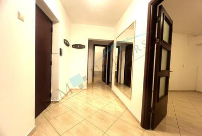 Apartament cu 2 camere decomandat în P-ța Unirii - 1