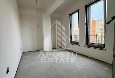 Apartament cu 3 camere semidecomandat în Alfa - 2