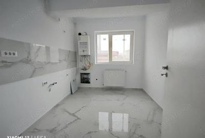 APARTAMENT 3 CAMERE, 15 MIN DE METROU AP. PATRIEI - 3