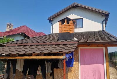 Casă cu 4 camere în Central - 8