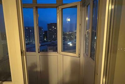 Apartament cu 2 camere decomandat în Valea Oltului