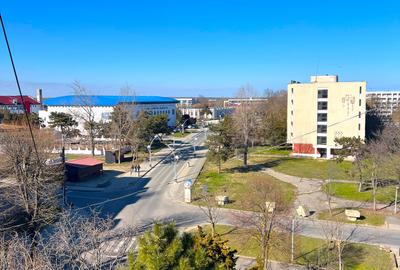 Apartament cu 6 camere decomandat în Mangalia - 8