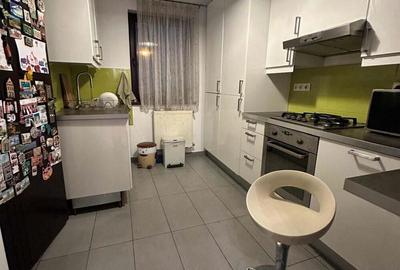 Apartament cu 5 camere decomandat în Panduri - 16