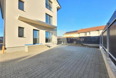 Duplex cu 4 camere în Arhitecților - Calea Cisnădiei