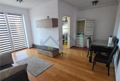 Apartament 2 camere decomandat, etaj intermediar Avantgarden