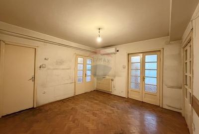 Casă de vânzare – Strada Turbinei | Floreasca - 13