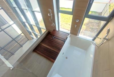 Proprietar, Vila 6 camere, 6 bai, crama, langa padure, complex nou