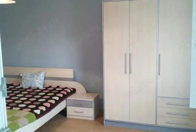 Inchiriez apartament.2 camere,decomandat - 1
