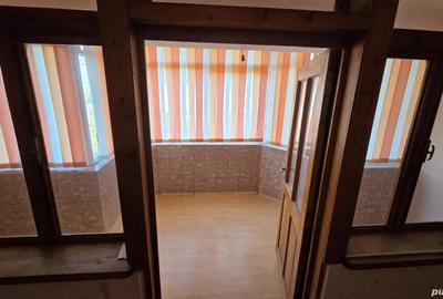 Casă cu 9 camere în Mărăcineni - 8