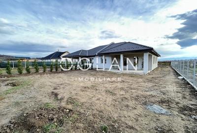 Casa tip duplex , curte libera 340 mp, Cristian - 3