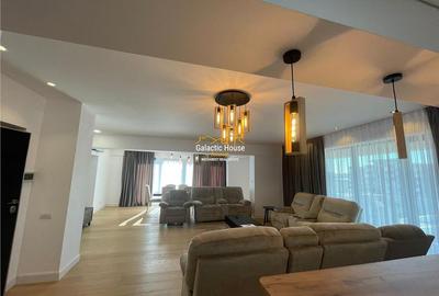 Penthouse cu 5 camere decomandat în Central - 4