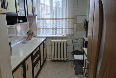 Inchiriez ap 2 cam - 6