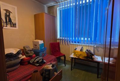 Apartament cu 3 camere de vanzare in zona Drumul Taberei - Chilia Veche - 10