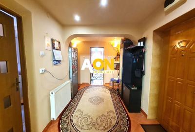Apartament cu 3 camere decomandat, mobilat în Cetate - 4