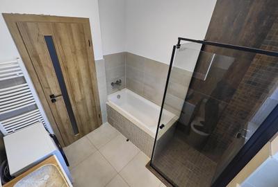 Apartament cu 2 camere decomandat în Tractorul - 6