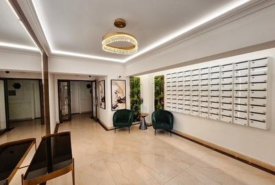 Apartament cu 2 camere - zona Copou - Royal Town - 1