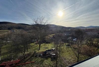 Casă cu Teren 2700 Mp în Livada (Petreștii de Jos) - 2