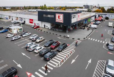 Spațiu comercial, de 113 mp, în Central - 1