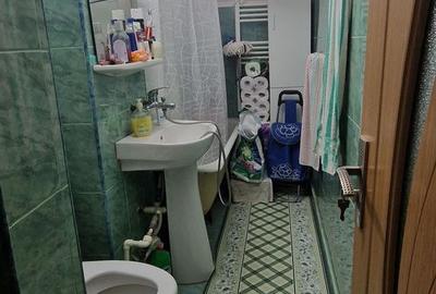 Apartament cu 2 camere semidecomandat în Km 4-5 - 8
