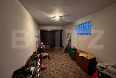 Casă cu 4 camere cu Teren 483 Mp în Abator - 2