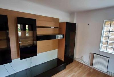 Casă cu 3 camere cu Teren 300 Mp în Păulești - 1