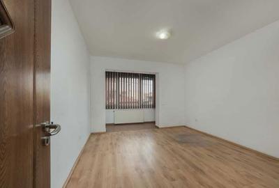 Apartament cu 3 camere decomandat în Mărășești - 3