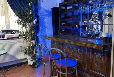 Spațiu comercial, de 88 mp, în Central - 1