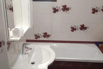 Apartament cu 3 camere decomandat în Central - 3