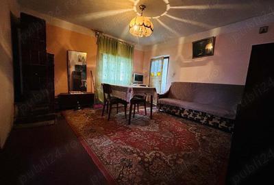 Vand casa traditionala autentica in sat Milostea, judet Valcea, perisaje frumoase, zona linistita - 1