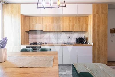 Apartament cu 2 camere semidecomandat, mobilat în Tractorul - 9