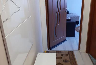 Apartament cu 2 camere nedecomandat în Central