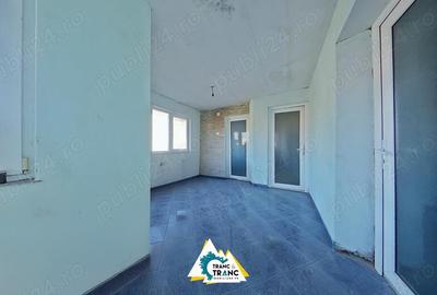 Casa de renovat cu 3 camere cu teren generos in Zadareni - 1