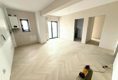 Apartament INTABULAT  la CHEIE 3 camere cu balcon Doamna Stanca - 1