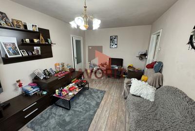 Apartament cu 3 camere semidecomandat, mobilat în Circumvalațiunii - 3