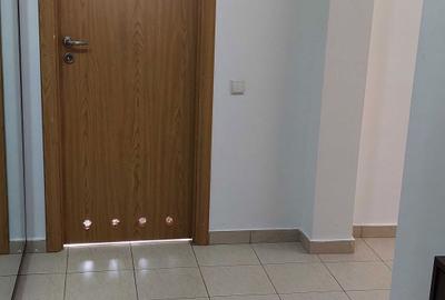 Apartament cu 2 camere decomandat în Tei