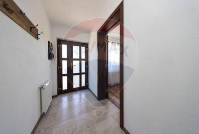Vila 5 camere, in mijlocul naturii,  curte+ terasa,  Sanpetru! - 7