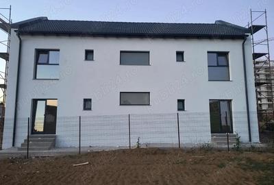 Casă cu 6 camere în Central - 4