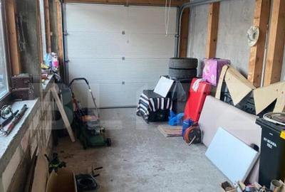 Casa de vanzare, cu 4 camere, 268 mp + teren 786 mp, zona-M - 12