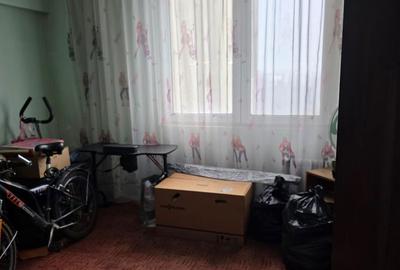 Apartament cu 3 camere decomandat în Ferentari - 2